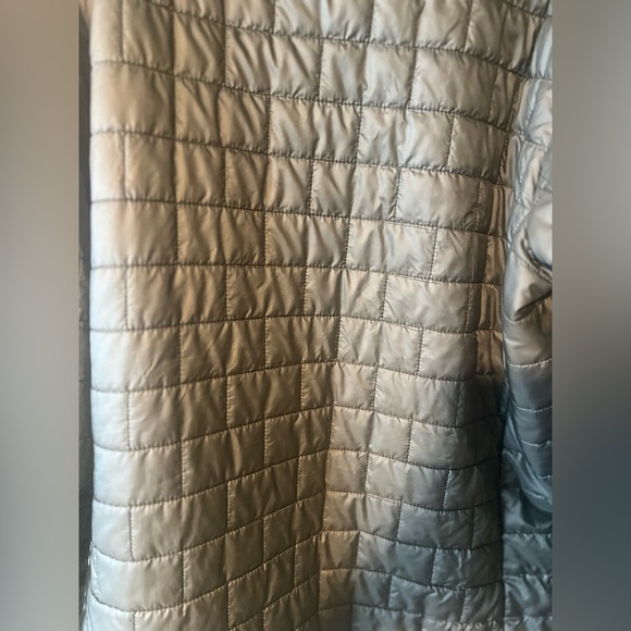 Patagonia Nano Puff Insulated Jacket Grey
Size XL - Picture 9 of 15